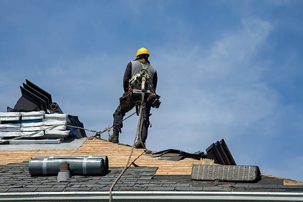 Professional Gutter Installation technician working in Lake Hiawatha, NJ